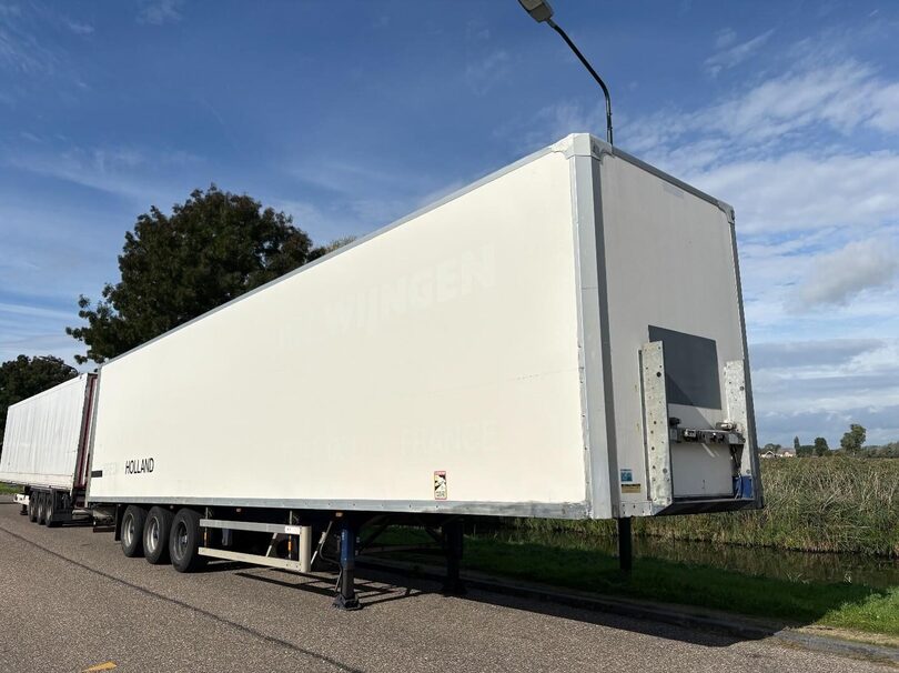 56853171-1