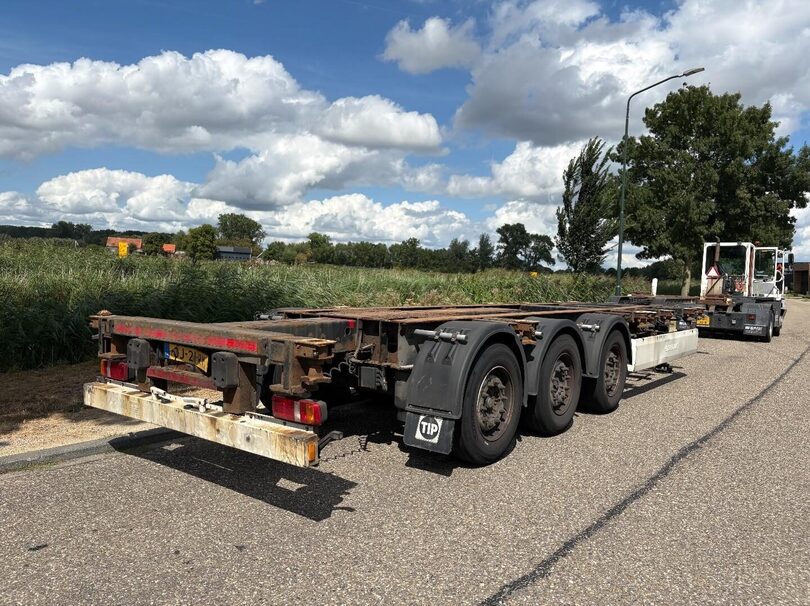 55942040-2