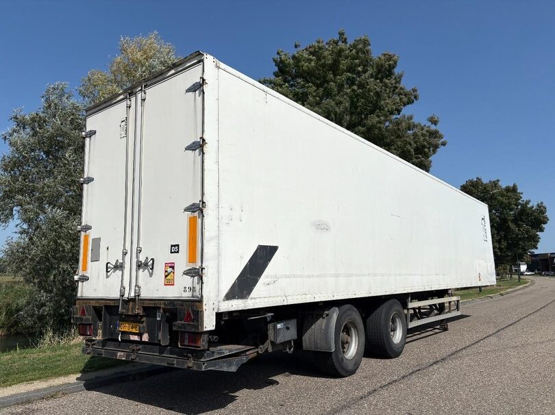 56700322-1