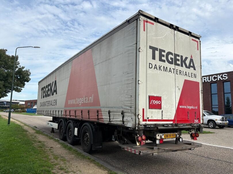 56709920-3