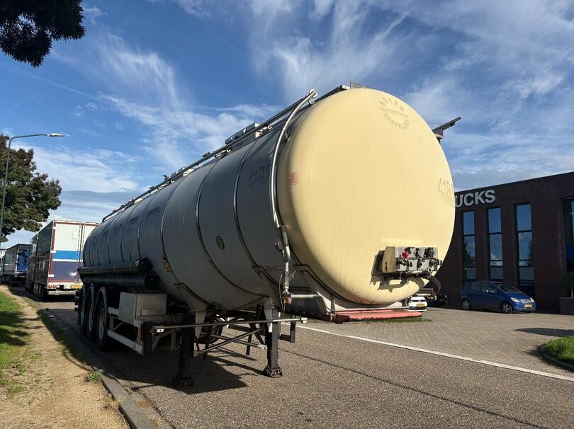 57384322-3