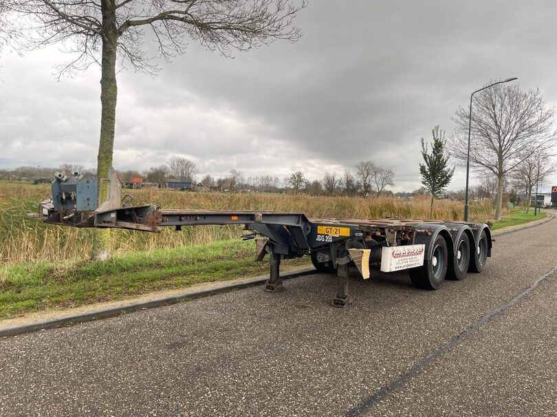 51851793-1
