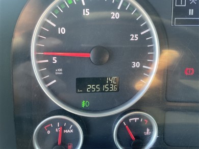 43619493-18