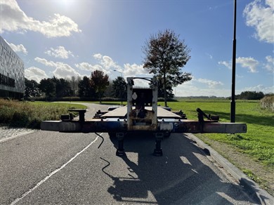 41079330-8