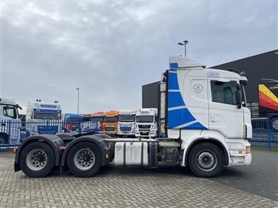 33902447-9