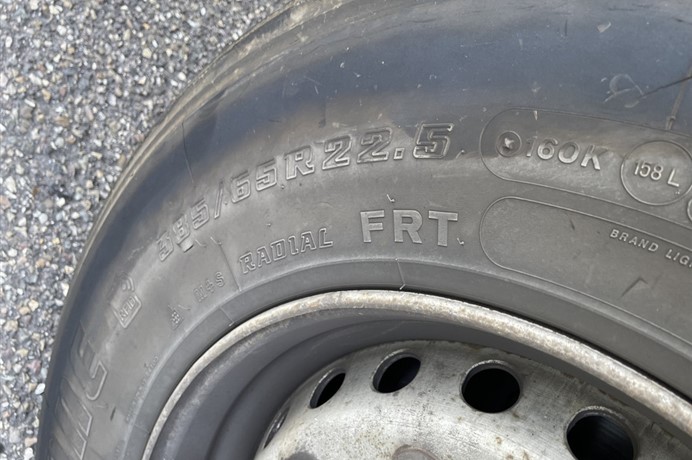 44227271-9