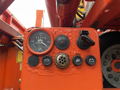 41126621-8