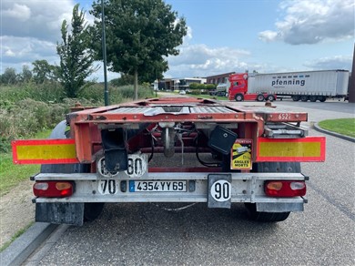 46869053-9