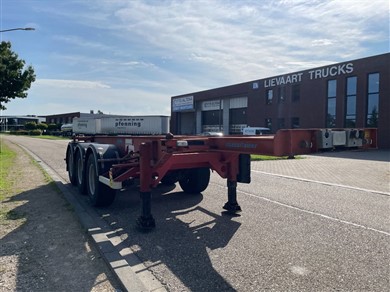 47367016-3