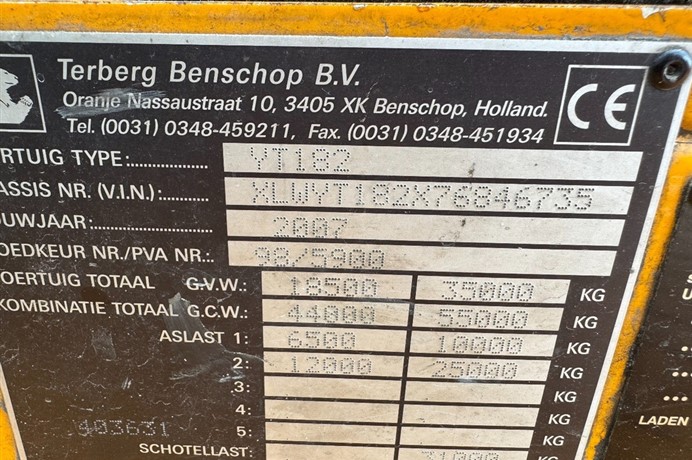 46428926-15