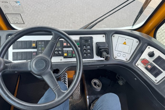 46428926-19