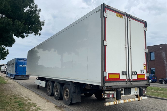 47207501-4