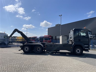 45097556-9