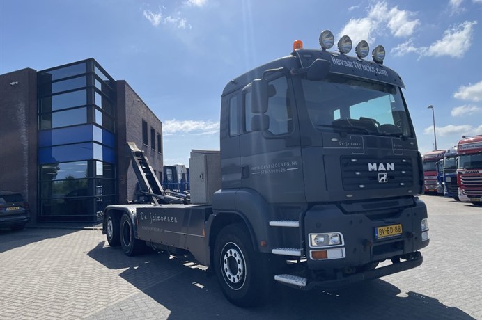 45097556-3