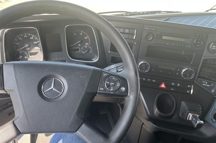 34298983-26
