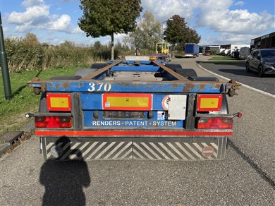 41079330-7