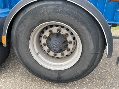 47529254-9