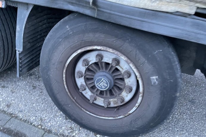 42586521-8