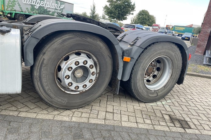 47569961-13