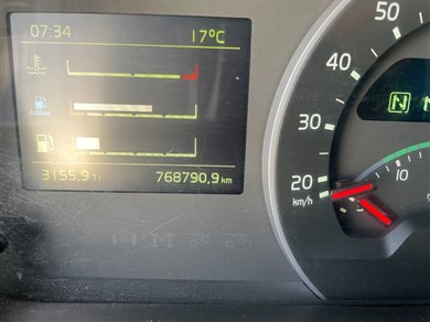 47607684-8