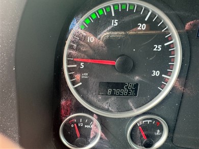 46474857-19