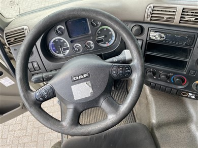 45761819-6