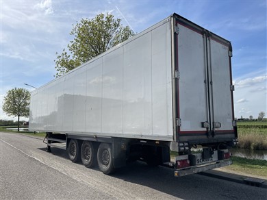 44288089-4