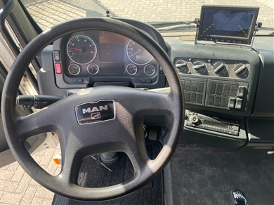 47637324-5