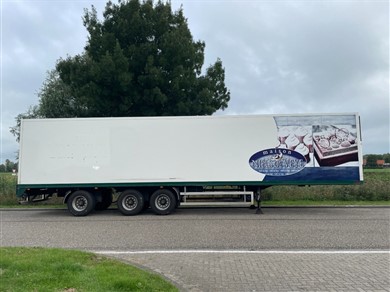47066141-11