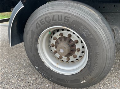 47066141-14