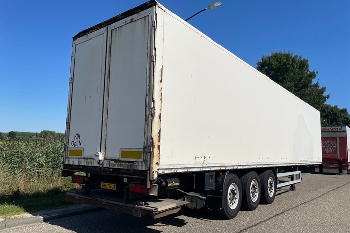 47067541-4
