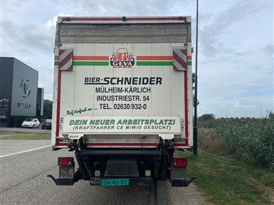 47389117-11