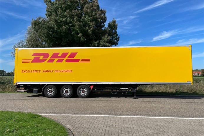 47762208-6