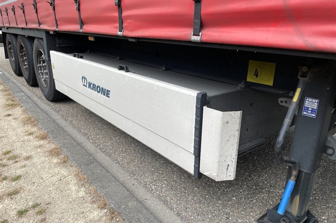 47250528-7