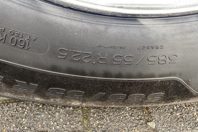 29975311-15