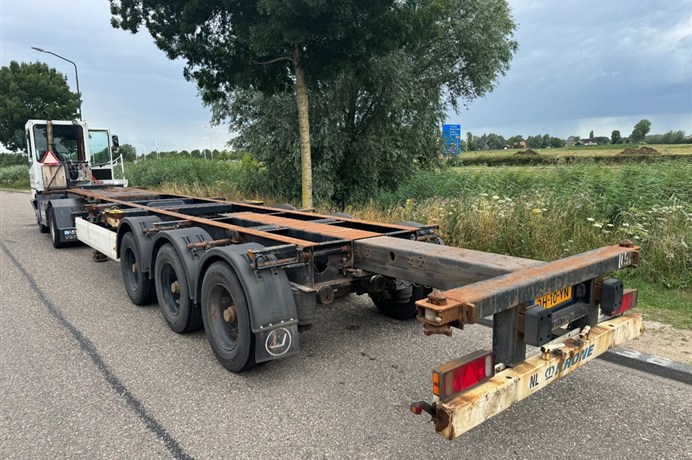 46400247-1