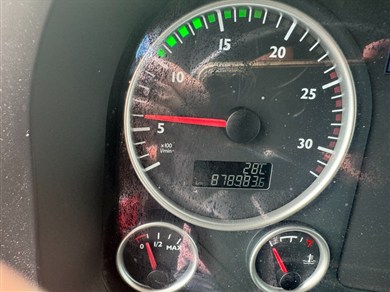 46474857-19