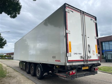 47145044-2