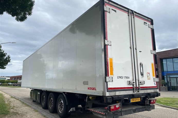 47145044-2