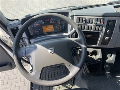 44369649-6