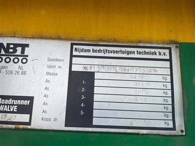 48152889-8