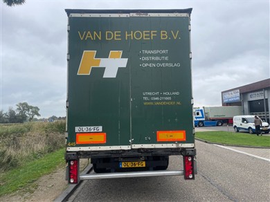 48157894-8