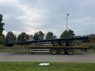 48233833-6