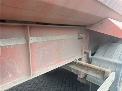 48261320-18
