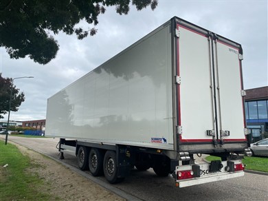 48348724-3