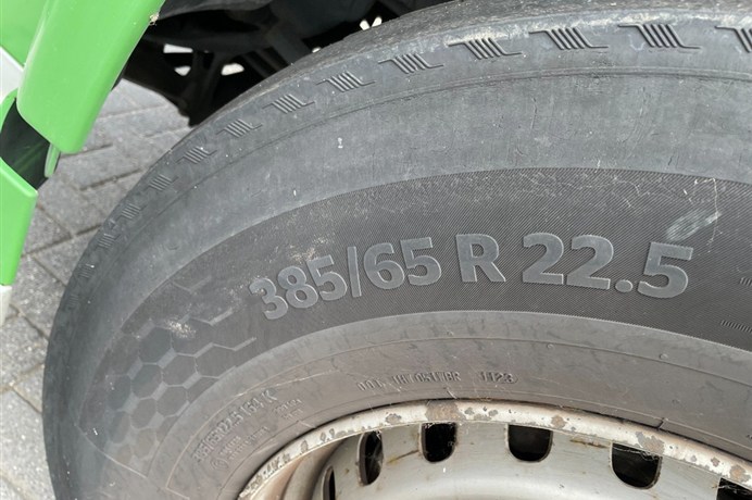 47278435-12