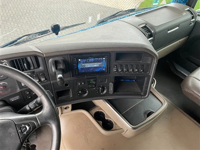 48460227-6