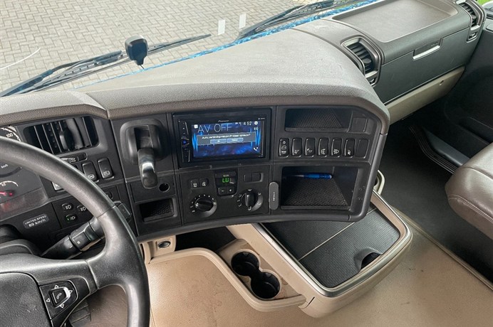 48460227-6