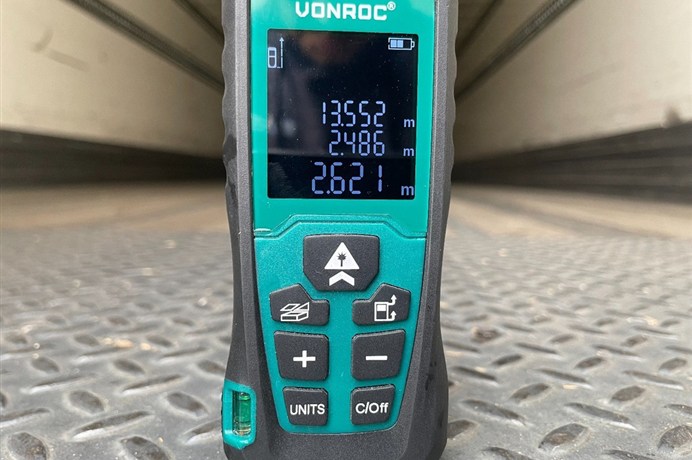 48550976-7