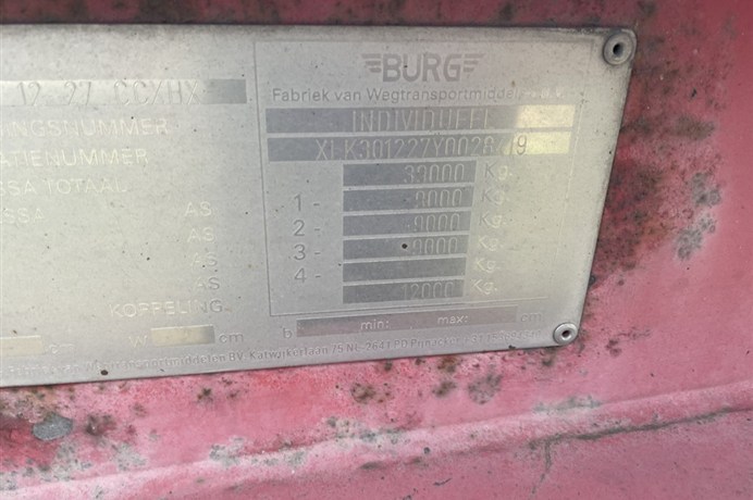 41856251-8